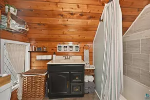 1105 Weeks Ave, Superior, WI 54880 - Photo 12