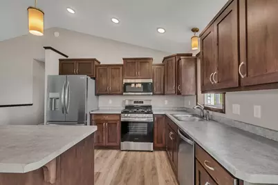 8245 Natures Edge Road, Clear Lake, MN 55319 - Photo 4
