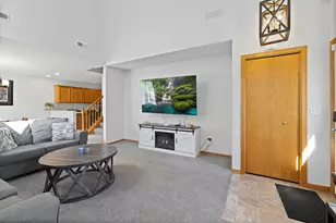 1520 Serenity Ln, Waconia, MN 55387 - Photo 4