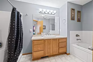 1520 Serenity Ln, Waconia, MN 55387 - Photo 20