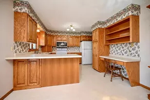 130 Benson Dr, Lewiston, MN 55952 - Photo 8