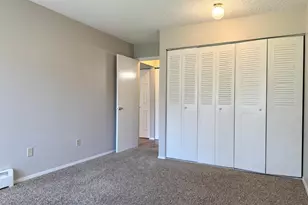 10750 Rockford Rd, Plymouth, MN 55442 - Photo 16
