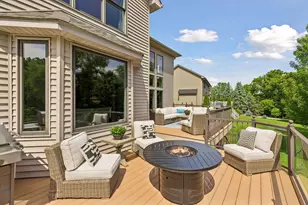 7638 Ridgeview Way, Chanhassen, MN 55317 - Photo 32