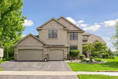 7638 Ridgeview Way, Chanhassen, MN 55317 - Photo 1