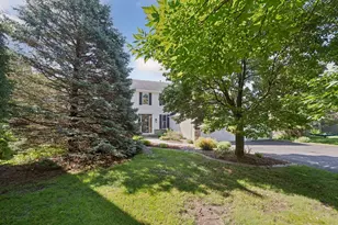 2719 Longacres Dr, Chanhassen, MN 55317 - Photo 56