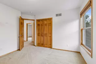 2719 Longacres Dr, Chanhassen, MN 55317 - Photo 40
