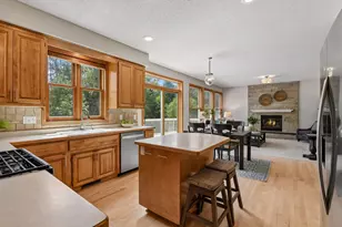 2719 Longacres Dr, Chanhassen, MN 55317 - Photo 28