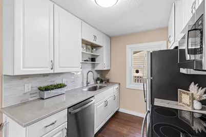 7525 Brunswick Avenue N, Brooklyn Park, MN 55443 - Photo 8