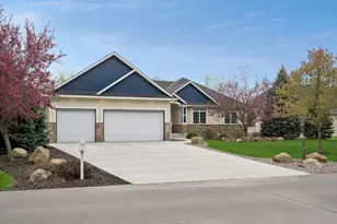 19461 Rawlins Cir NW, Elk River, MN 55330 - Photo 2