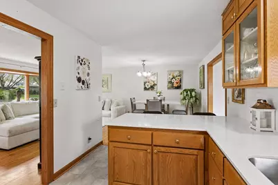 6766 Cottonwood Lane N, Maple Grove, MN 55369 - Photo 16