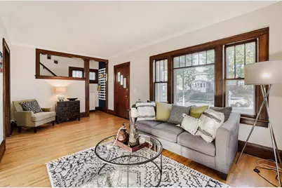3739 Vincent Avenue N, Minneapolis, MN 55412 - Photo 2