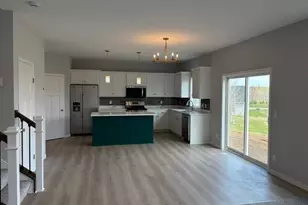 981 45th Ave NE, Saint Cloud, MN 56304 - Photo 12