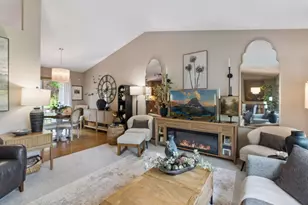589 McKnight Rd S, Saint Paul, MN 55119 - Photo 6