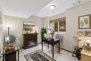589 McKnight Rd S, Saint Paul, MN 55119 - Photo 34