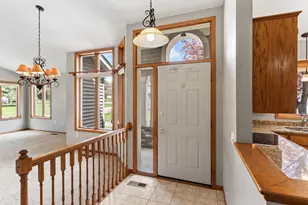 962 Stratford Ln W, Burnsville, MN 55337 - Photo 4