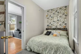 978 3rd St E, Saint Paul, MN 55106 - Photo 10