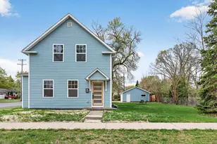 656 Madison St, Anoka, MN 55303 - Photo 2