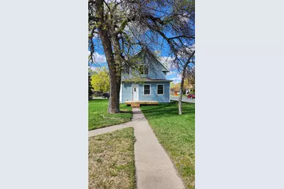 656 Madison Street, Anoka, MN 55303 - Photo 2