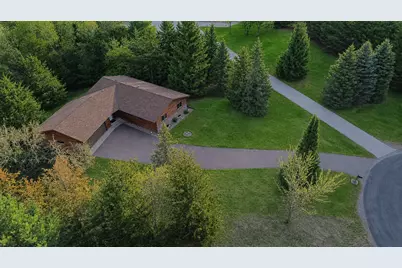 1072 Buck Ridge, Hudson, WI 54016 - Photo 2