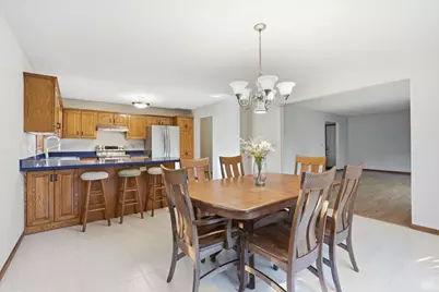 1072 Buck Ridge, Hudson, WI 54016 - Photo 4