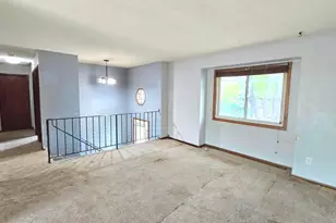 1012 104th Ave NW, Coon Rapids, MN 55433 - Photo 2