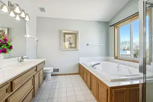1507 Arden Vista Ct, Arden Hills, MN 55112 - Photo 34