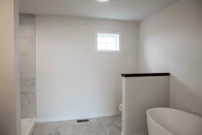 4800 Decorah Way S, Fargo, ND 58104 - Photo 32