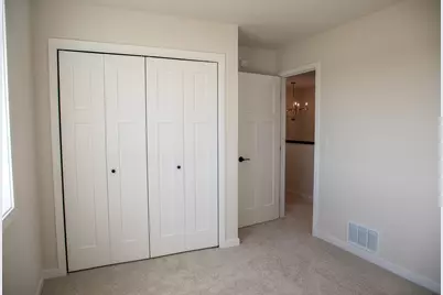 4800 Decorah Way S, Fargo, ND 58104 - Photo 20