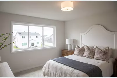 4800 Decorah Way S, Fargo, ND 58104 - Photo 30