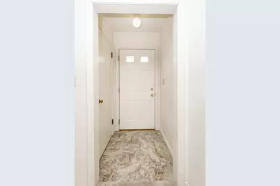 69 18th Avenue N, Fargo, ND 58102 - Photo 4