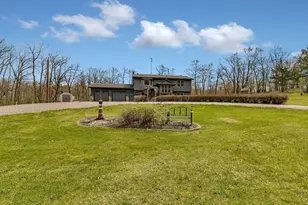 32062 742nd Ave, South Haven, MN 55382 - Photo 2