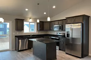 3643 19th St S, Moorhead, MN 56560 - Photo 4