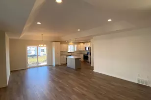 109 18th Street NE, Barnesville, MN 56514 - Photo 2