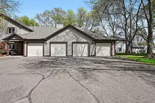 4324 Buckingham Ct, Vadnais Heights, MN 55127 - Photo 20