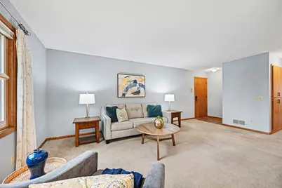 4324 Buckingham Court, Vadnais Heights, MN 55127 - Photo 2