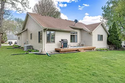 1056 11th Avenue NE, Owatonna, MN 55060 - Photo 36
