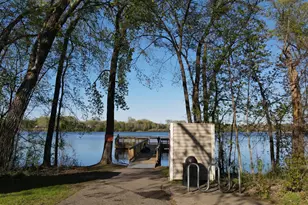 364 Meadow Ln, Woodbury, MN 55125 - Photo 48