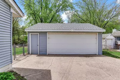 364 Meadow Lane, Woodbury, MN 55125 - Photo 4
