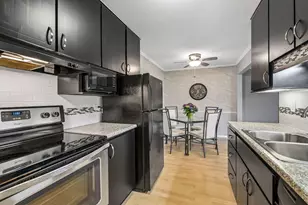 4380 Brookside Ct, Edina, MN 55436 - Photo 2