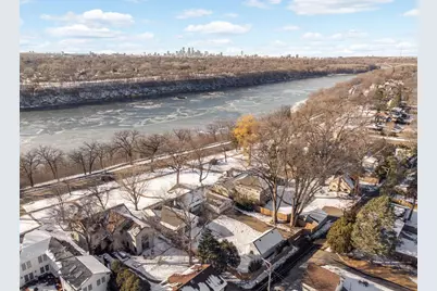 524 Mississippi River Boulevard S, Saint Paul, MN 55116 - Photo 6