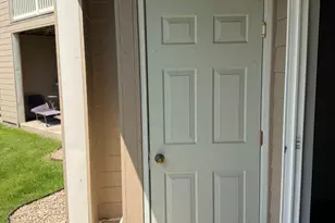 1321 Lake Dr W, Chanhassen, MN 55317 - Photo 28