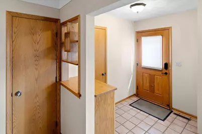 2099 Lacrosse Avenue, Saint Paul, MN 55119 - Photo 12