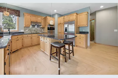 8126 Pristine Pine Trail, Eden Prairie, MN 55347 - Photo 2