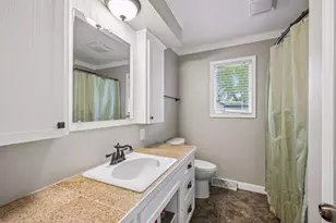 734 Merrill St SW, Hutchinson, MN 55350 - Photo 14