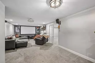 734 Merrill St SW, Hutchinson, MN 55350 - Photo 18