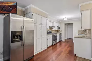 734 Merrill St SW, Hutchinson, MN 55350 - Photo 6