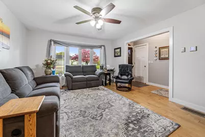 64 W 18th Street, Cochrane, WI 54622 - Photo 4
