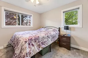 64 W 18th St, Cochrane, WI 54622 - Photo 12