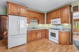 516 S Pine St, Caledonia, MN 55921 - Photo 2