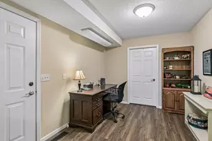 504 Crystal Cir, Mankato, MN 56001 - Photo 14